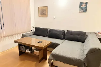 Image de Cozy one-bedroom maisonette apartment.