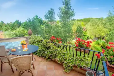 Image de Wohnung in Centola mit gemeinsamem Pool, Terrasse und Grill by Interhome