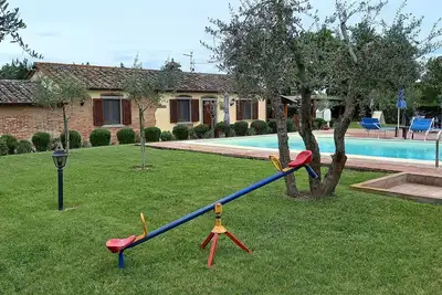 Image de Villino Cortona - Ihre Entspannung im Herzen der Toskana. by Interhome