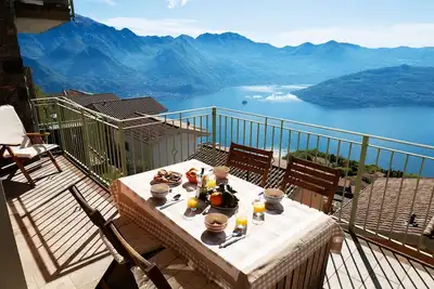 'Cezanne by Interhome