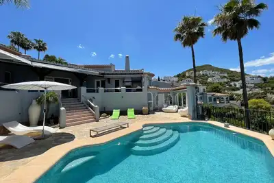 Finca mit Pool und Panoramablick in Monte Pego by Interhome