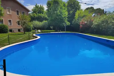 Image de mit Terrasse by Interhome