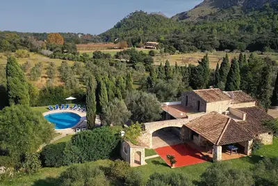 Image de Charmante Villa in der Nähe von Cala San Vicente by Interhome