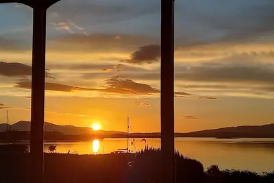 Image de Seafront cottage with stunning panoramic sea views. Easy access to Oban.