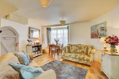 Image de 2 Bed in Little Petherick (oc-p00644)