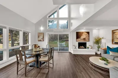 Image de Little Cottonwood Ski Chalet - 9 Miles to Snowbird