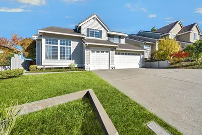 Image de Spacious 4-bedroom house in serene Hercules