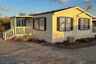 Image de Mojave Siesta- Fantastic 3-bedroom house in tranquil Quartzsite