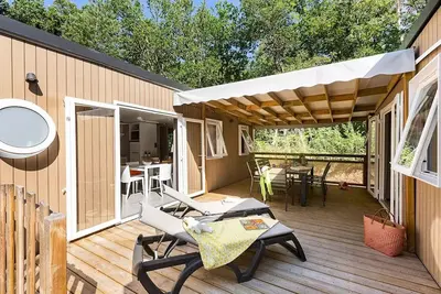 Image de Cottage Friends 8 pièces 10 personnes Climatisé****