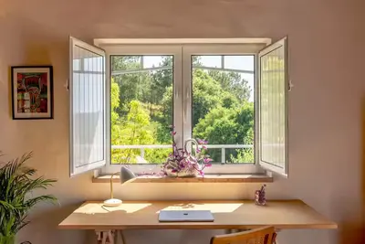 Image de Breathtaking Sunset Valley Villa in the winelands