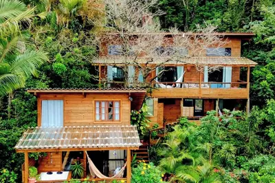 Image de Spacious house with ocean view in Florianópolis, sleeps up to 12 guests.