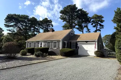 Image de 2br 1ba Quintessential Cape Cod Beach Budget Getaway!
