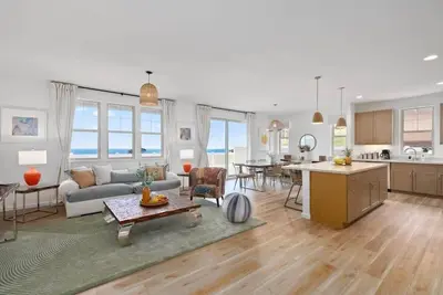 Image de Marbella Lane - Serene & Lovely Mt Ocean Views