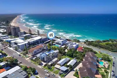 Image de Coolum Terrace Retreat – Beach, Cafes, Shops