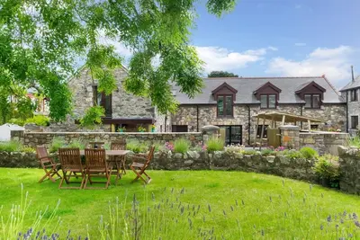 Image de 9 Bed in Bodorgan (oc-bow156)