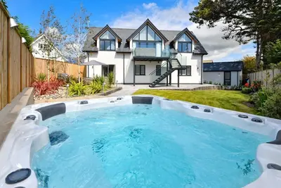 Image de 4 Bed in Abersoch (oc-skylab)