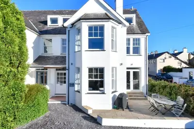 Image de 7 Bed in Abersoch (oc-island)