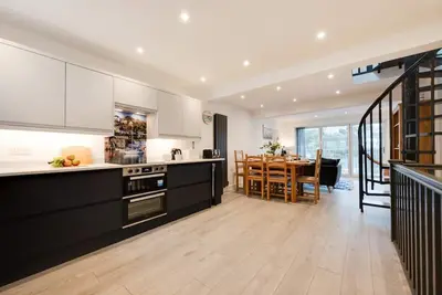 3 Bed in Looe (oc-l30071)