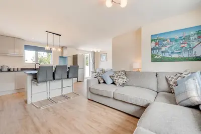 Image de 3 Bed in Higher Crackington (oc-avond)