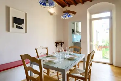 Image de Sweet House in Macci Street