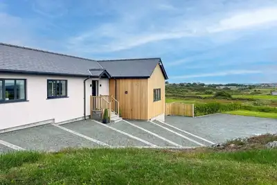 Image de 3 Bed in Penrhos Feilw (oc-g29643)