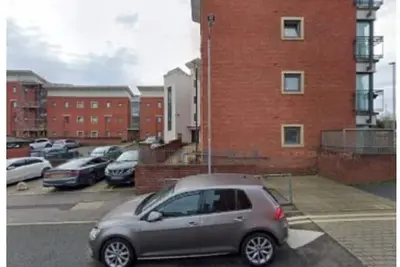 Image de Modern and stylish apartment in a very quiet area and close to the city centre.