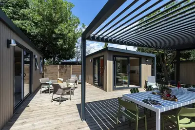 Image de Cottage Tribu 6 pièces 8 personnes Premium Climatisé