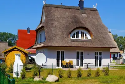 Image de Kapitänshaus in Glowe by Interhome