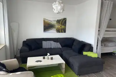Image de Kinderfreundliche Ferienwohnung in Niedersfeld mit Terrasse by Interhome