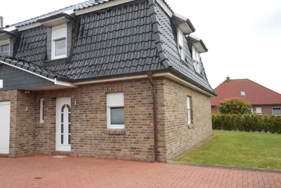 Image de Doppelhaushälfte  Wendelin by Interhome