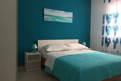 Geräumige Ferienwohnung mit schönem Garten by Interhome