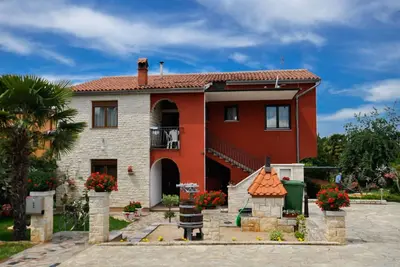 Image de \"Jurica 4\" mit Terrasse by Interhome