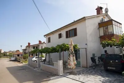 Image de Wohnung \"Gabi\" mit Terrasse by Interhome