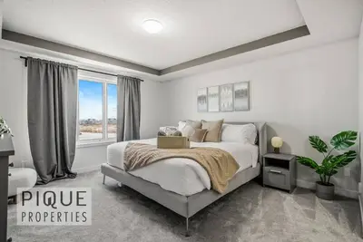 Image de New - Modern Escape - KingBed - Fireplace - Garage - Netflix