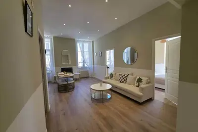 Image de Beldi : appartement 3 pièces, clim, wifi central