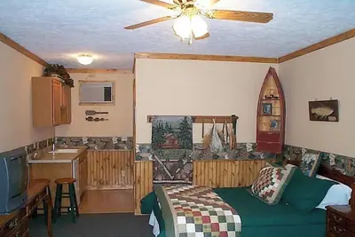 Image de The Lake View Room - with 2 Queen Beds