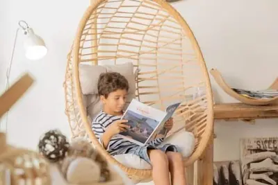 Image de Location avec fauteuil suspendu et canapé géant proche de Noirmoutier