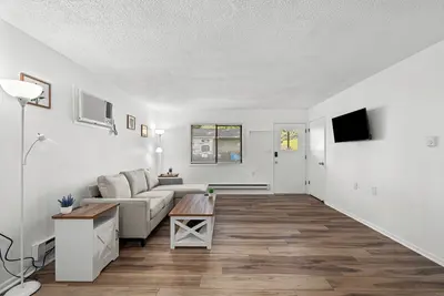 Image de Enjoyable 1-bedroom apartment with Ac in charming Le Claire