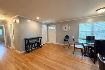 Image de Luxe 3br 2Bath home minutes from Augusta National