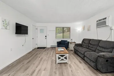 Image de Cozy 1-bedroom apartment in lovely historical Le Claire