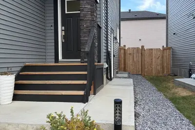 Image de Beautiful New Two Queen comfortable Sealy Beds