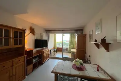 Image de Appartement (T2), vue mer, dans résidence avec piscine, plage à 50 m,