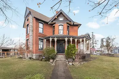 Image de Historic Mansion near downtown Spokane for business & personal rental