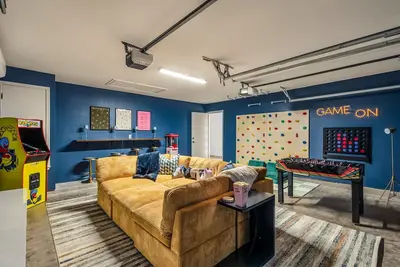 Image de Playtime Bonanza House - Game Room & Playground