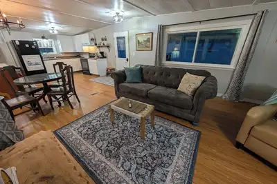 Image de Farm Stay, convenient yet quiet - complete with cows in the backyard!