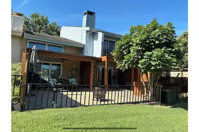 Image de Private 3 bedroom Townhome on golf course, Open for Fifa! Great for groups.