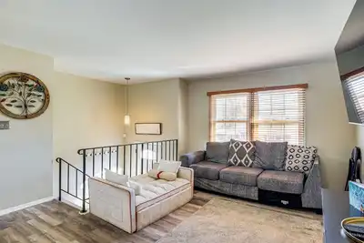 Image de Commute to Alexandria & Dc: Home w/ Shared Yard