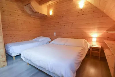 Image de für 12 Personen in Luz Saint Sauveur by Interhome