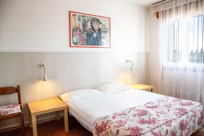 Image de Appartement au centre-ville près de la plage
