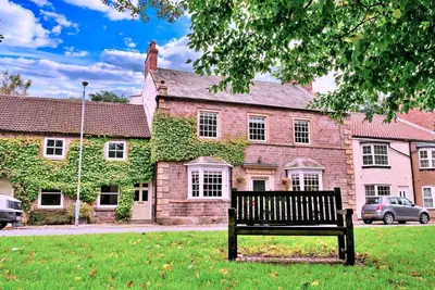 Image de Belle maison de vacances pour 14 personnes avec bain à remous, Wifi, Tv et animaux admis